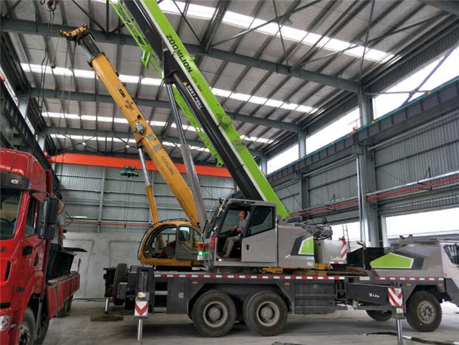 天峻县高空车出租需要注意哪些安全事项？